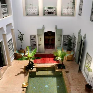 4* Guest house Les Hibiscus